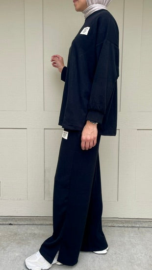 side view of the ribbed black set for colder season