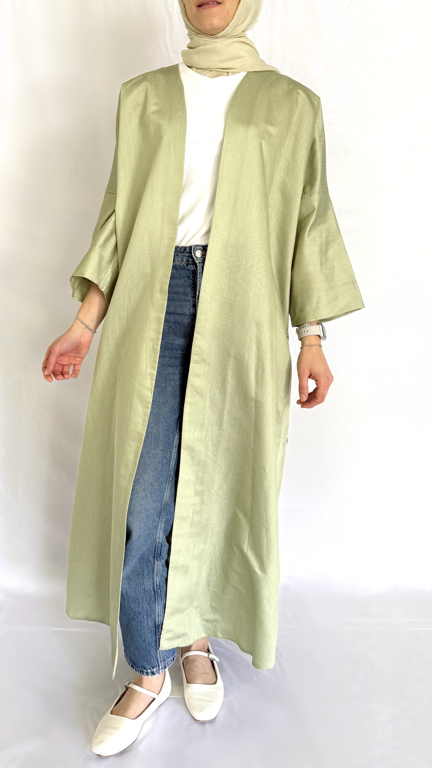 open summery abaya in pistachio color