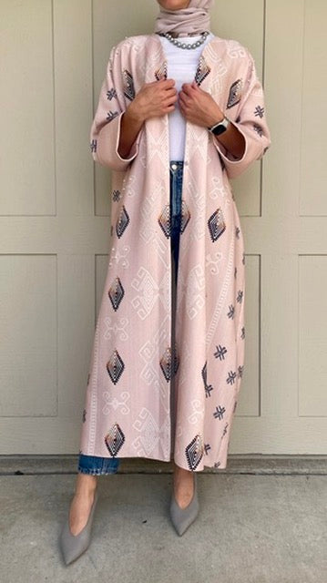 Digital print open kimono in light pink color. 