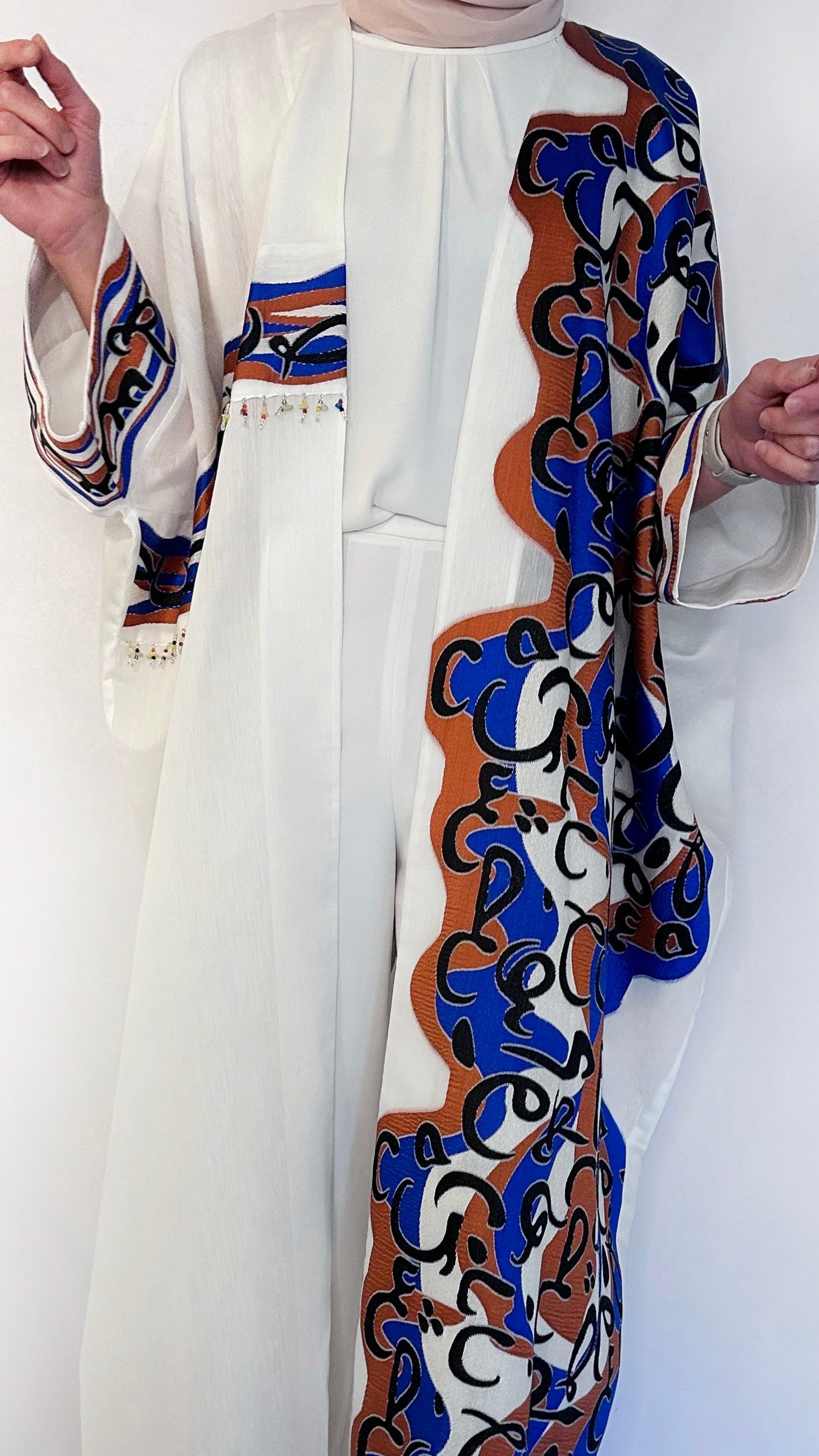 Oversized Bisht with Arabic Calligraphy in Blue