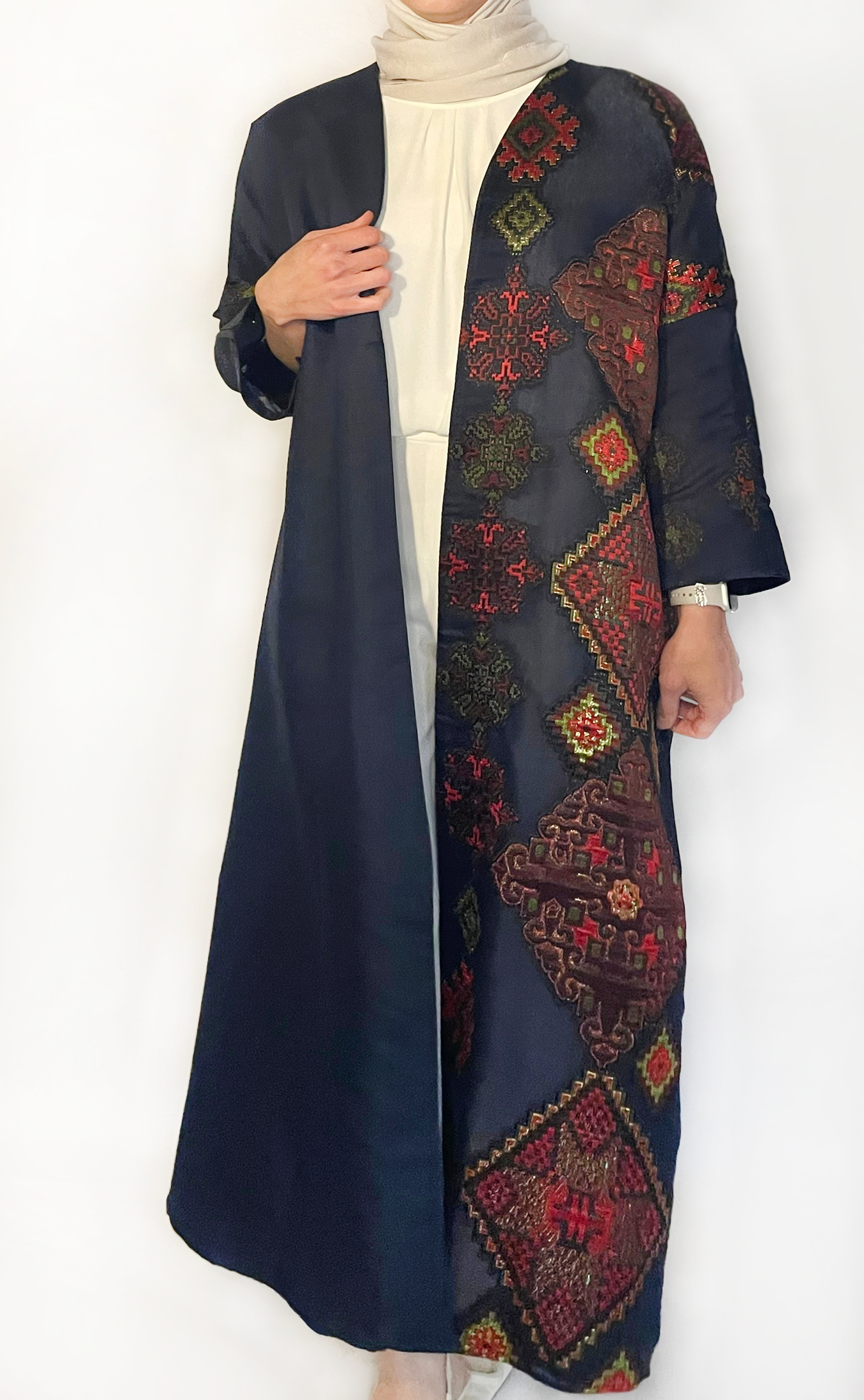 tunning Navy Long Kimono featuring a vibrant and eye-catching colorful pattern in red